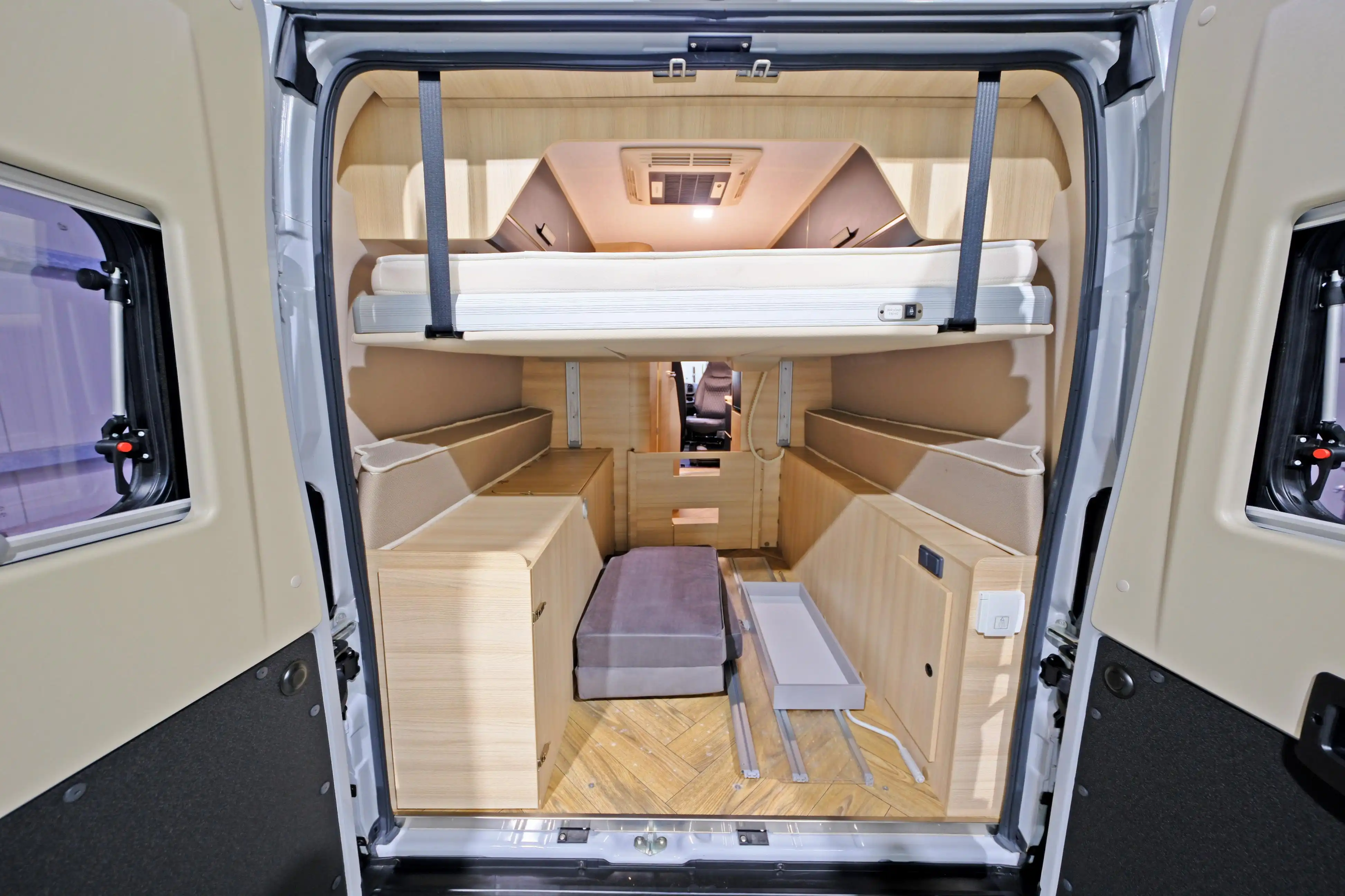 CHAUSSON V 690 Sport Line